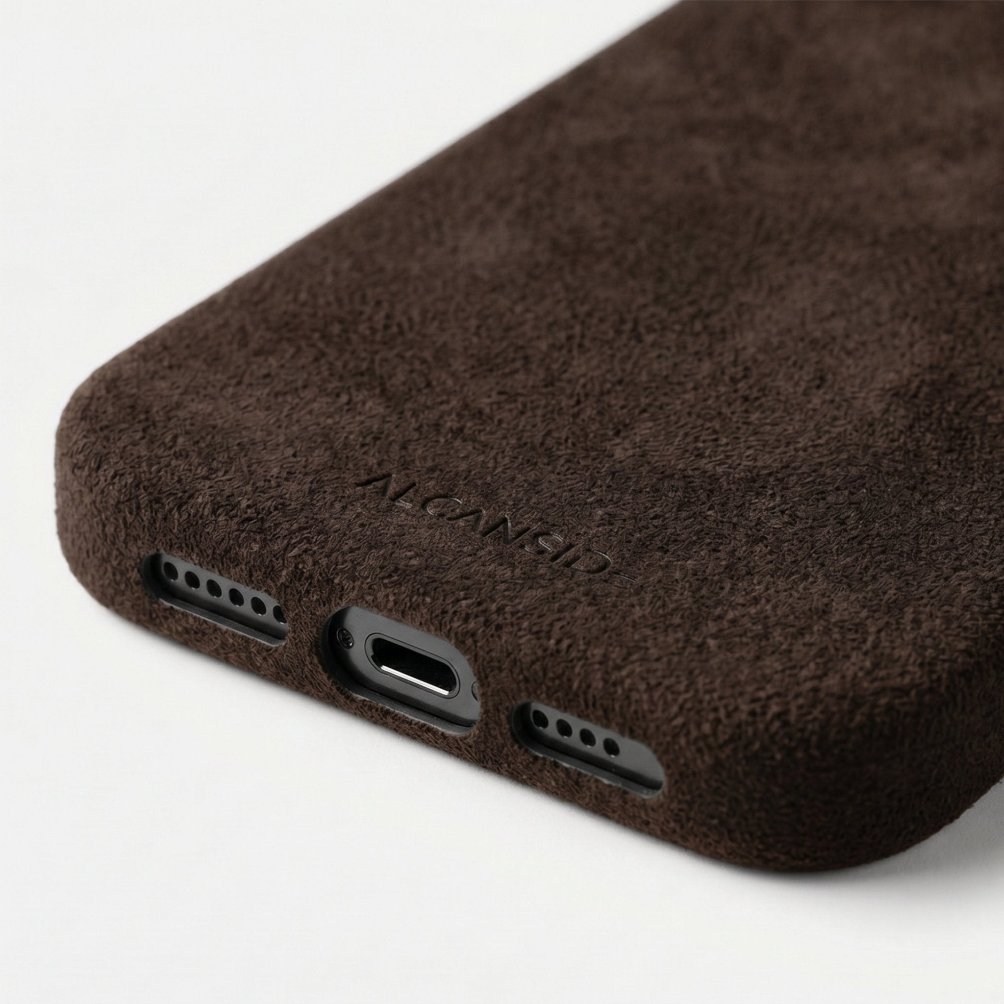 iPhone 17e - Alcantara Case - Chocolate Brown - Alcanside