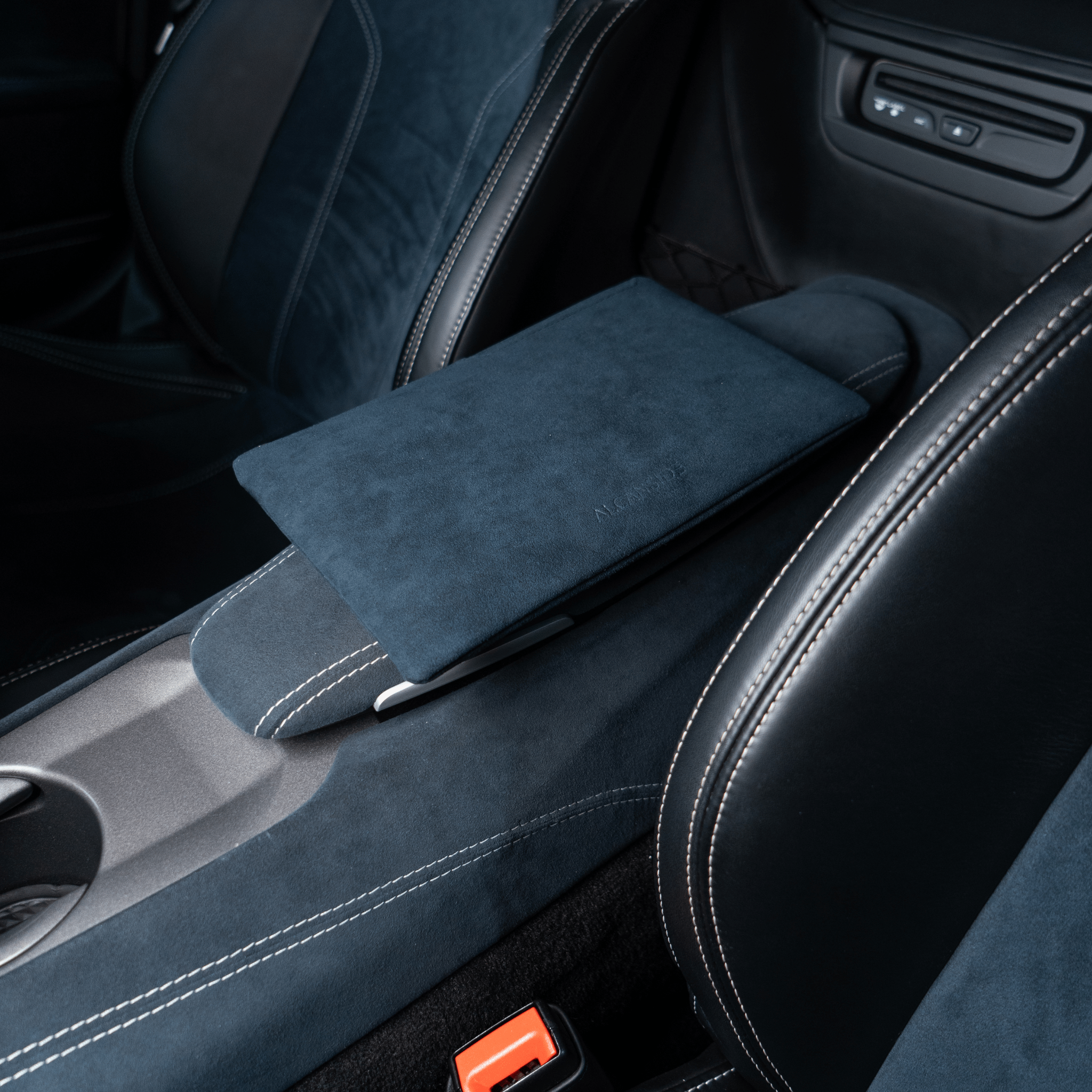 Alcantara Pouch - Ocean Blue - Alcanside